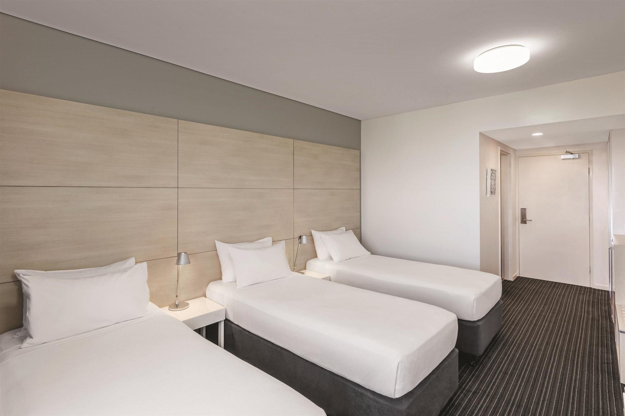 Vibe Hotel Darwin Waterfront Екстер'єр фото
